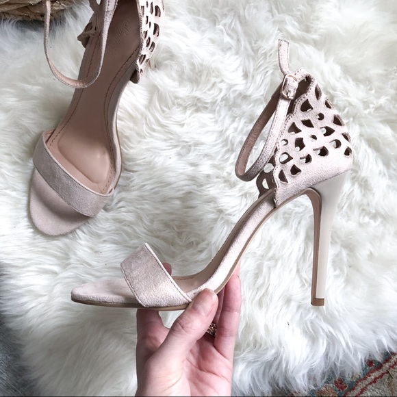 FOSSIL Suede Heels - Picture 2 of 6